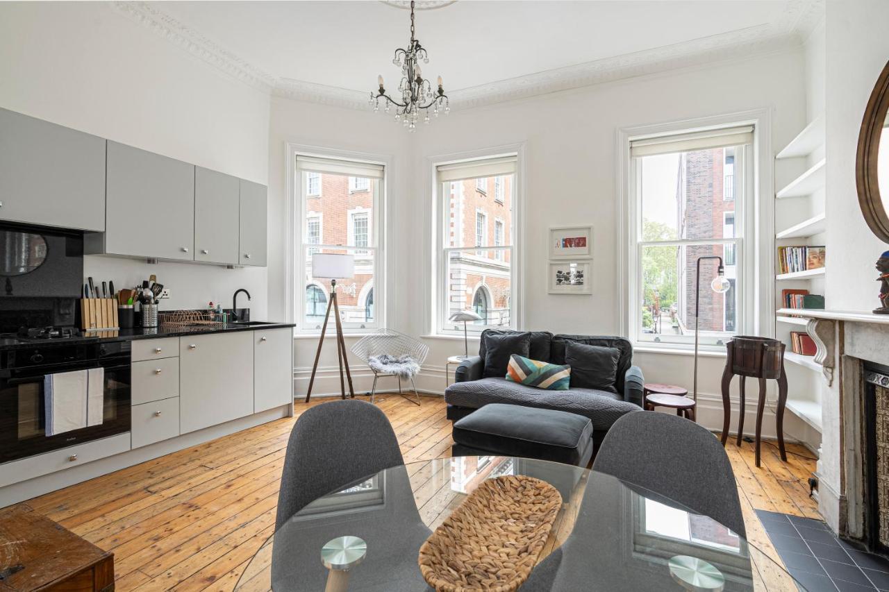 Chic Apartment Near Kensington Palace London Eksteriør billede