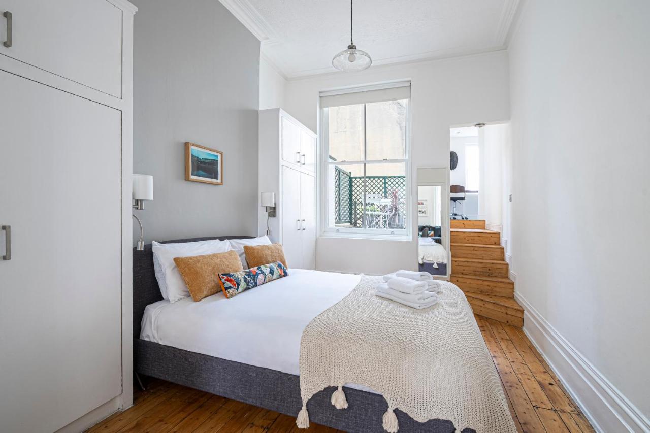 Chic Apartment Near Kensington Palace London Eksteriør billede